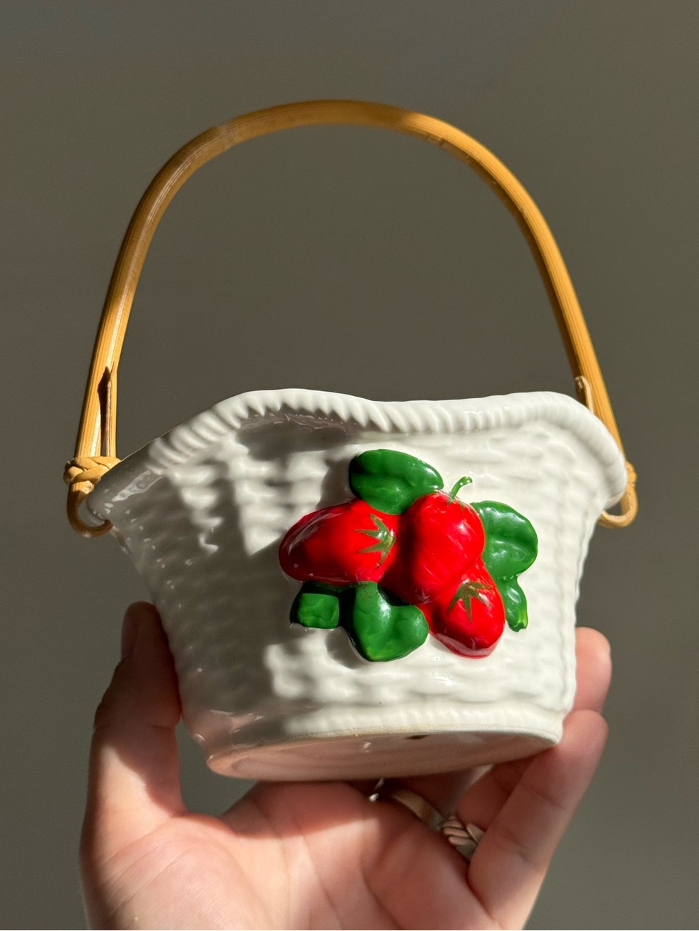 Strawberry Hand Painted Vintage Ceramic Basket Planter Bamboo Handle Taiwan